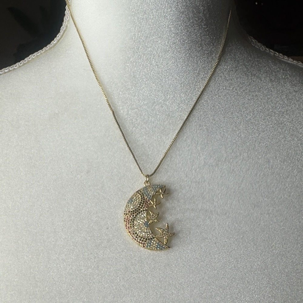 Gold Star and Moon Pendant Necklace